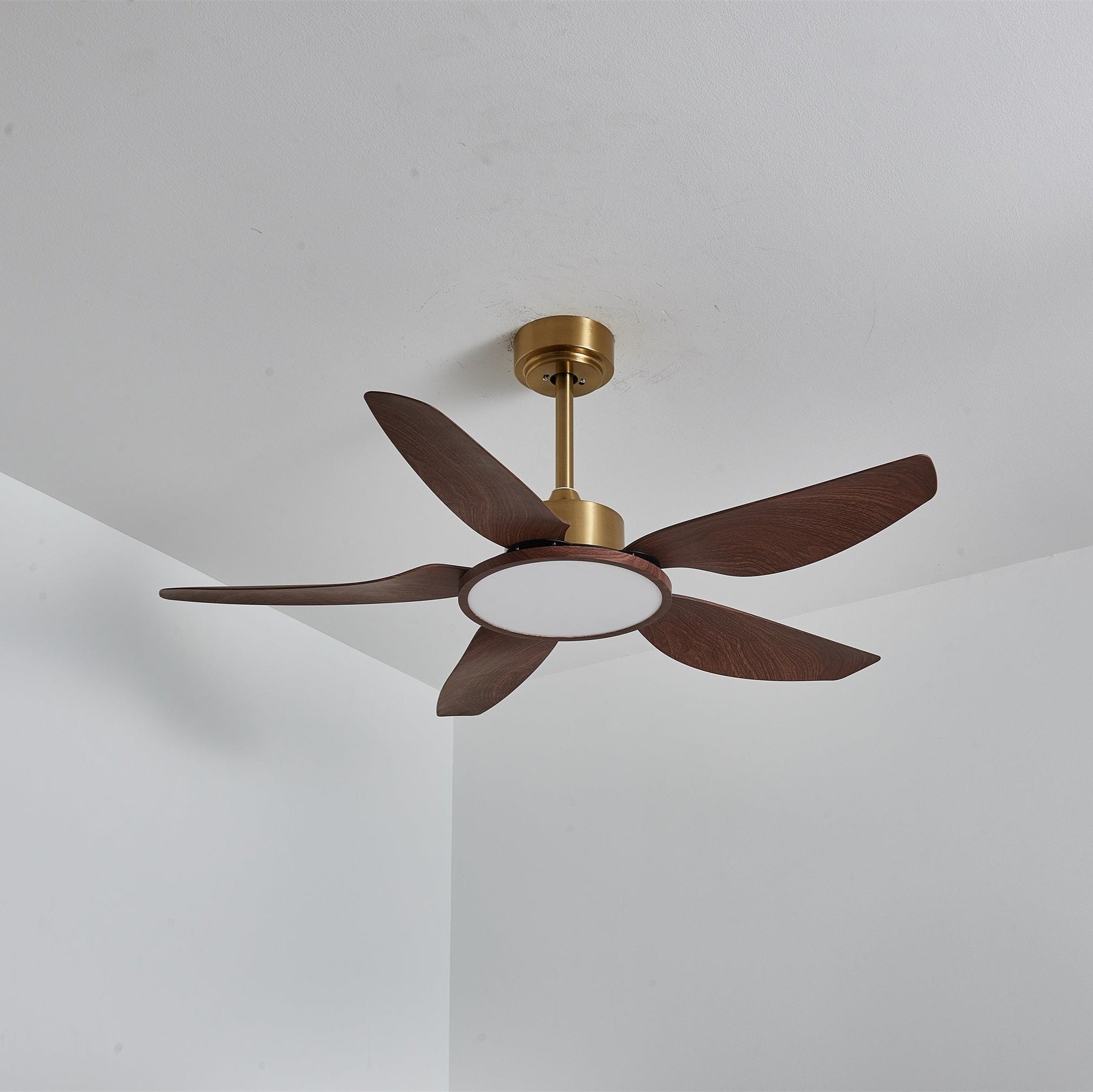 Helvano | Deckenventilator mit LED-Licht und Fernbedienung