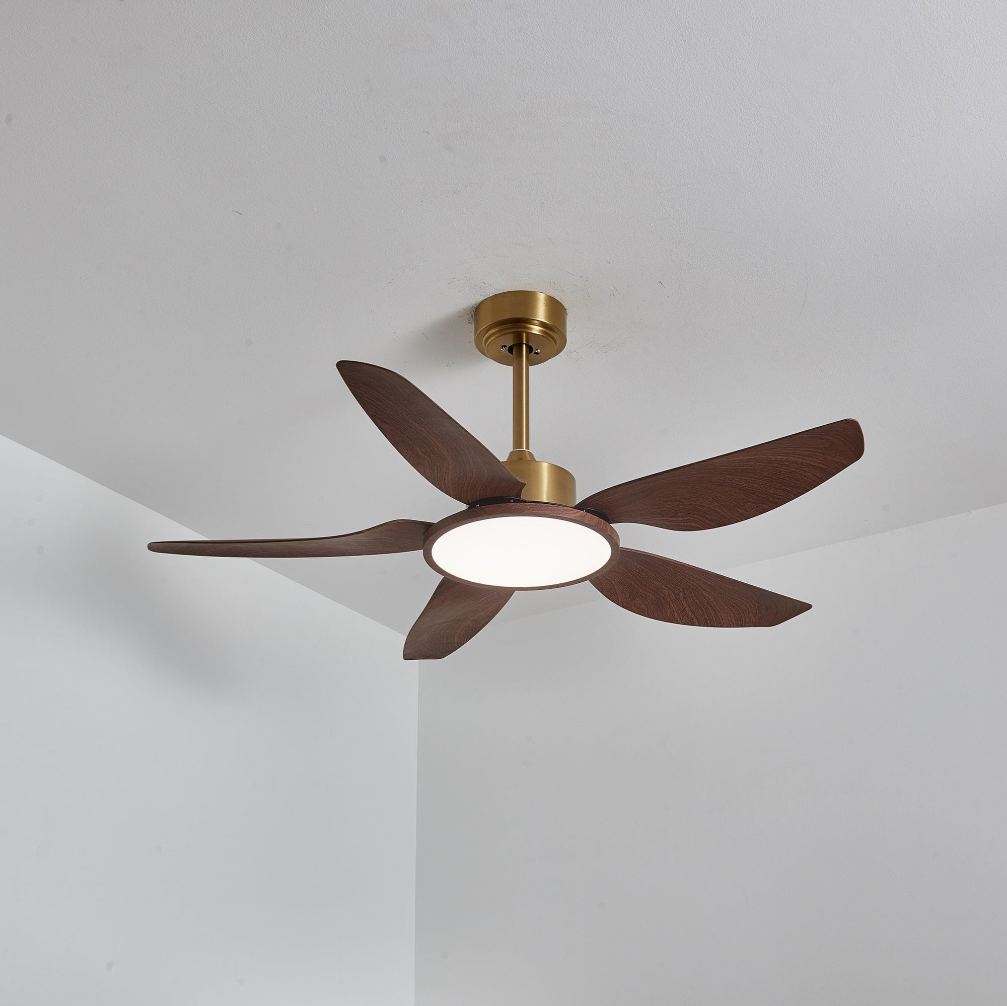 Helvano | Deckenventilator mit LED-Licht und Fernbedienung