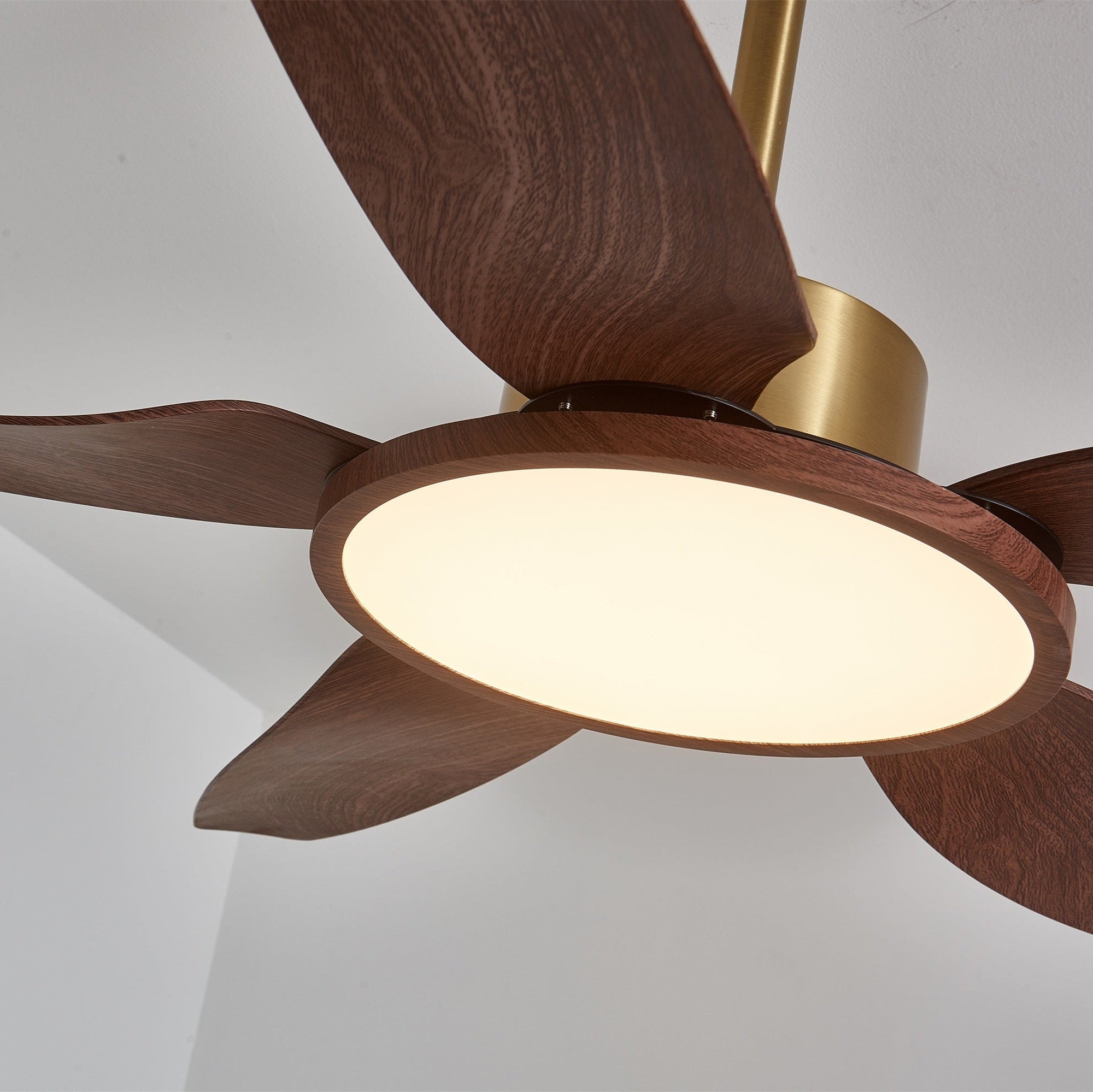 Helvano | Deckenventilator mit LED-Licht und Fernbedienung