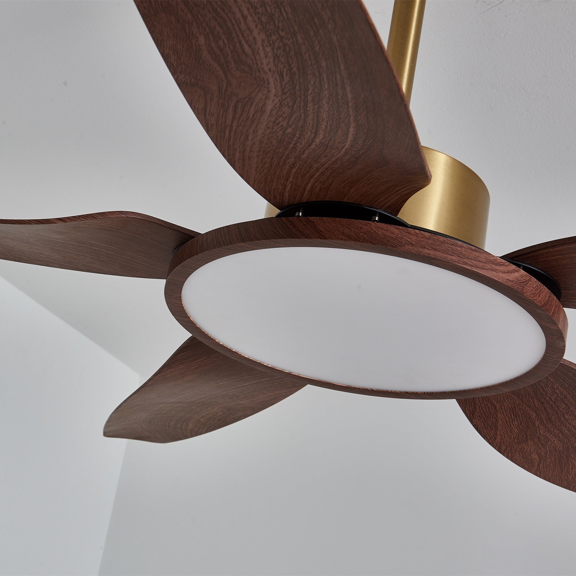 Helvano | Deckenventilator mit LED-Licht und Fernbedienung
