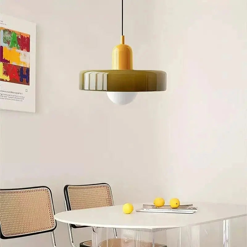 Helvano | Bauhaus Pendelleuchte aus farbigem Glas