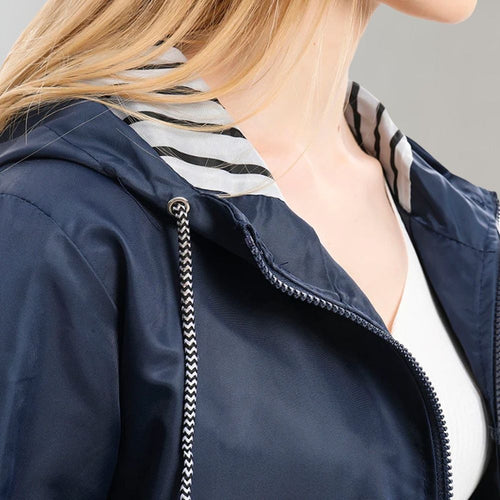 Helvano | Lange Regenjacke für Damen