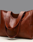 Helvano | Elegante Leder-Schultertasche im Retro-Look