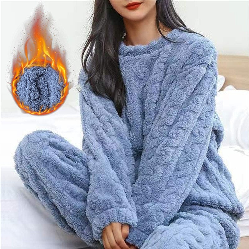 Helvano | Kuscheliges Fleece-Pyjama-Set für Damen