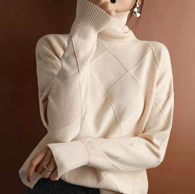 Helvano | Lockere Rollkragen-Strickjacke für Damen