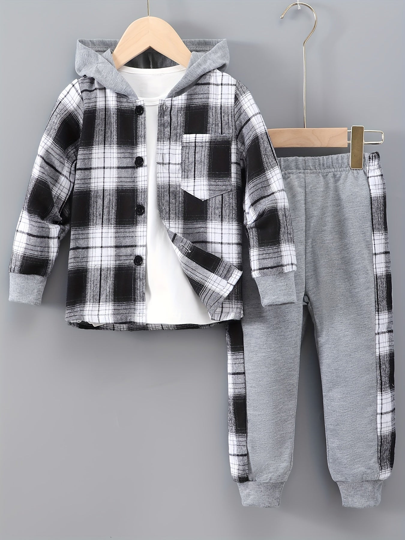 Helvano | 2-teiliges Jungen-Set mit Karo-Hoodie und Jogginghose
