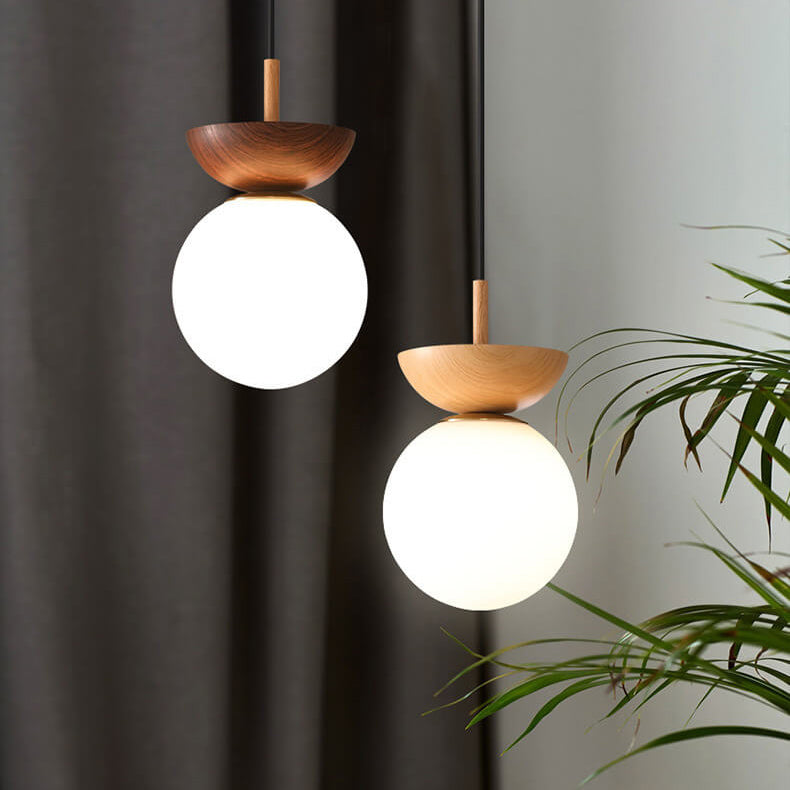 Helvano | Deckenleuchte mit Glaskugel in Holzoptik