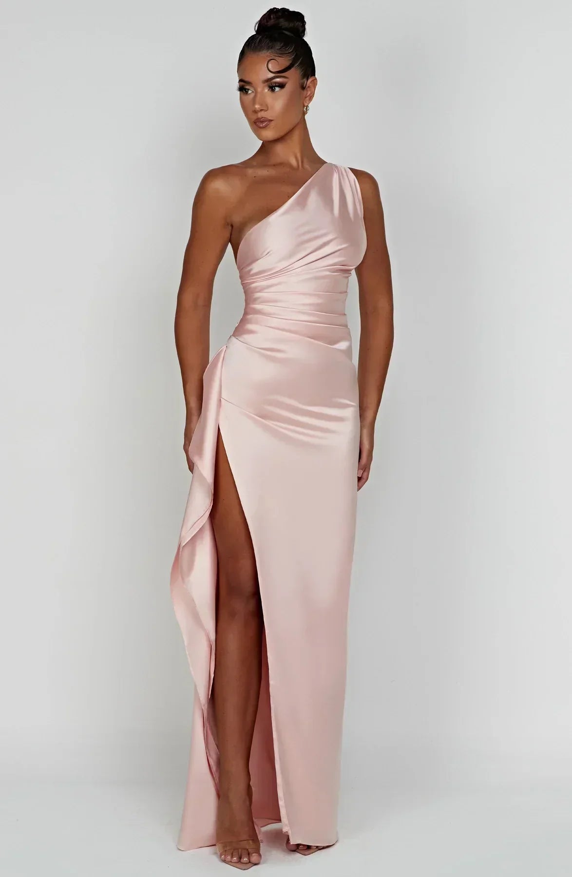 Helvano | Plissiertes Satin-Kleid mit Schlitz für Damen