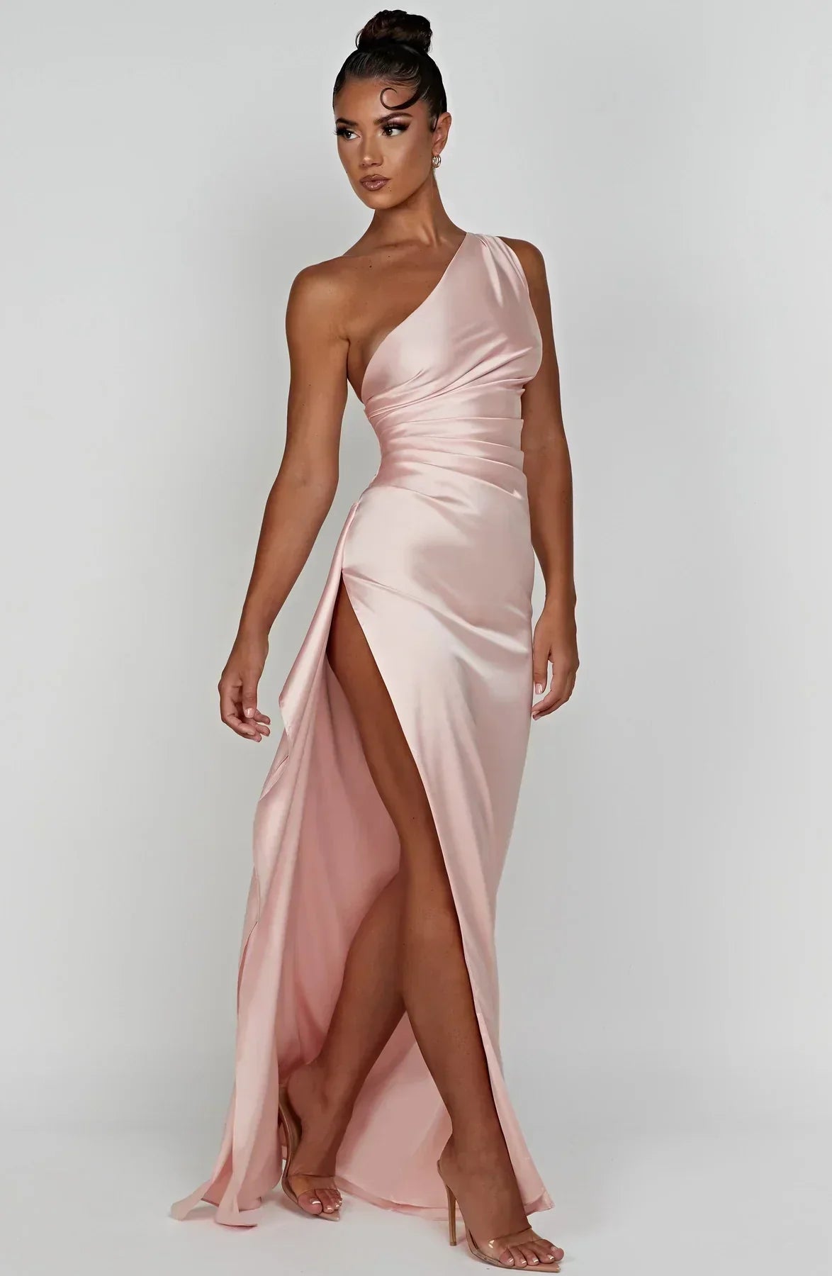 Helvano | Plissiertes Satin-Kleid mit Schlitz für Damen