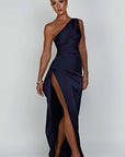 Helvano | Plissiertes Satin-Kleid mit Schlitz für Damen