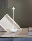 Helvano | Tischlampe mit Touch-Bedienung