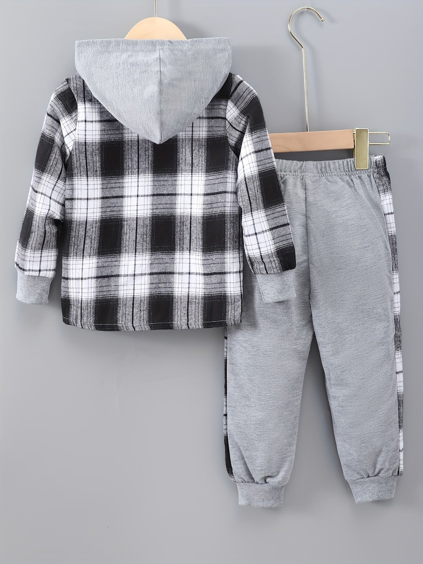 Helvano | 2-teiliges Jungen-Set mit Karo-Hoodie und Jogginghose