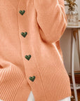 Helvano | Damen Strickjacke mit V-Ausschnitt und Herzknöpfen