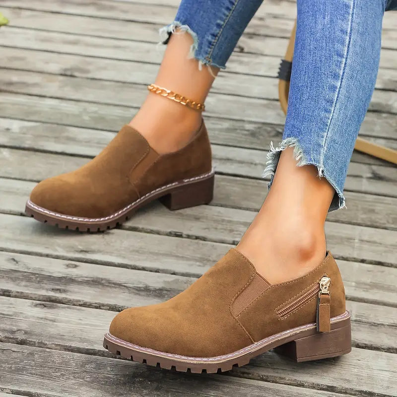 Helvano | Bequeme Slipper mit flachem Absatz für Damen
