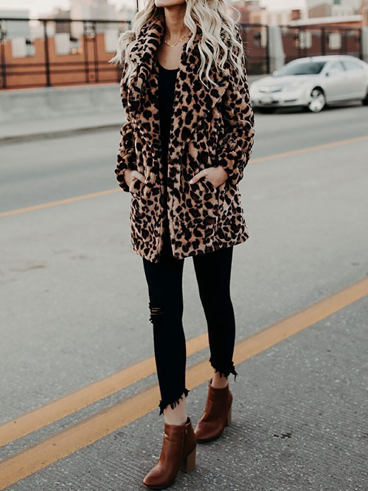 Helvano | Plüschjacke mit Leopardenmuster für Damen