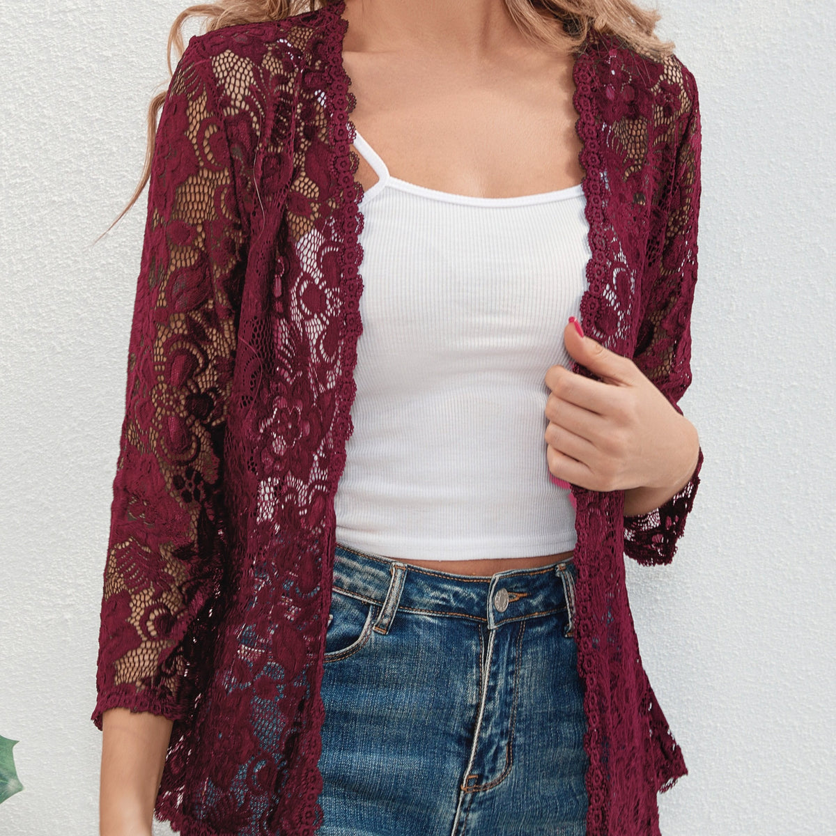 Helvano | Damen Strickjacke mit Blumen-Lochmuster