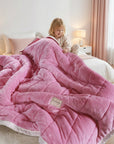 Helvano | Flauschige Flanell-Decke für Sofa & Bett