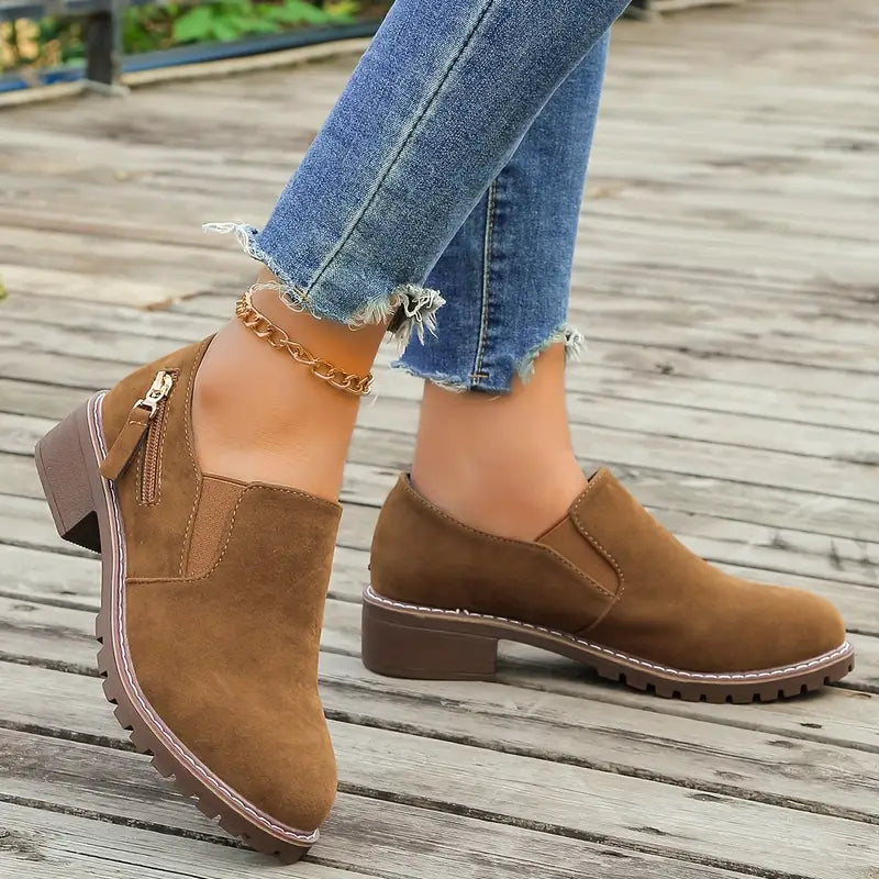 Helvano | Bequeme Slipper mit flachem Absatz für Damen