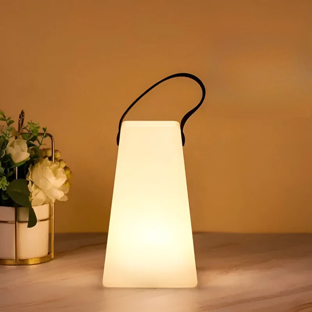 Helvano | Kabellose Tischlampe für draussen