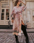 Helvano | Kimono mit rotem Blumenprint für Damen