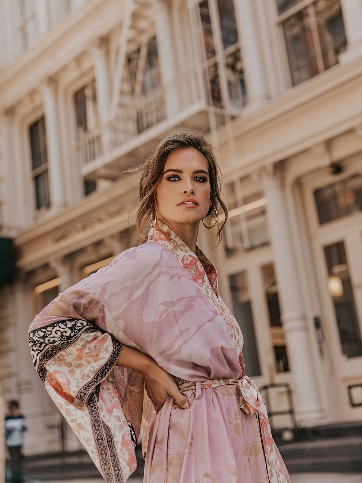 Helvano | Kimono mit rotem Blumenprint für Damen