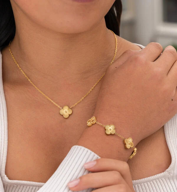 Helvano | Kleeblatt-Schmuckset in Gold &amp; Perlmutt