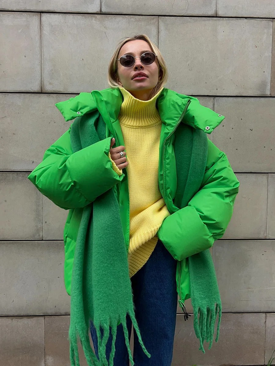 Helvano | Kurze Daunenjacke mit Kapuze für Damen
