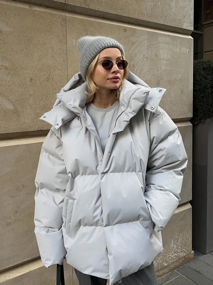 Helvano | Kurze Daunenjacke mit Kapuze für Damen