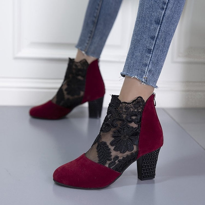 Helvano | Damen-Stiefeletten mit Absatz und Spitze