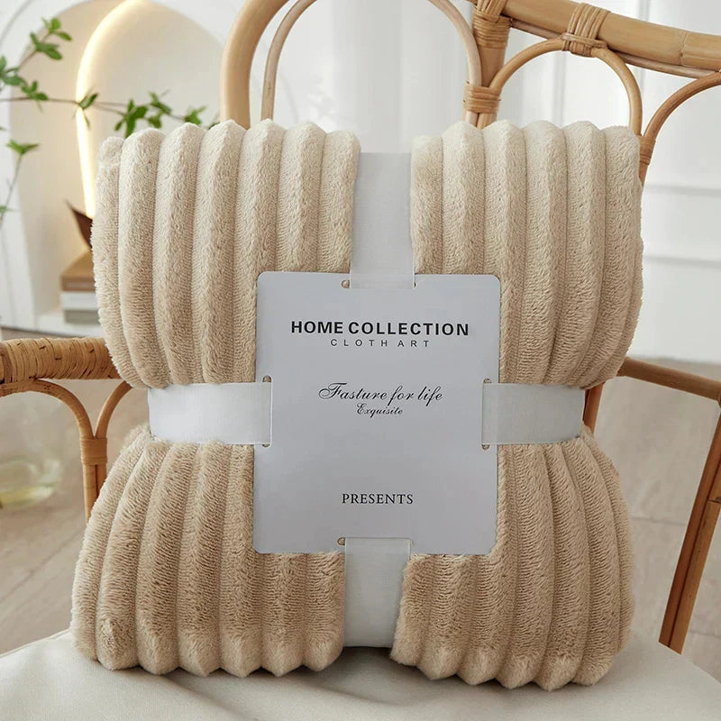 Helvano | Gestreifte Flauschige Fleece-Decke