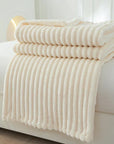 Helvano | Gestreifte Flauschige Fleece-Decke